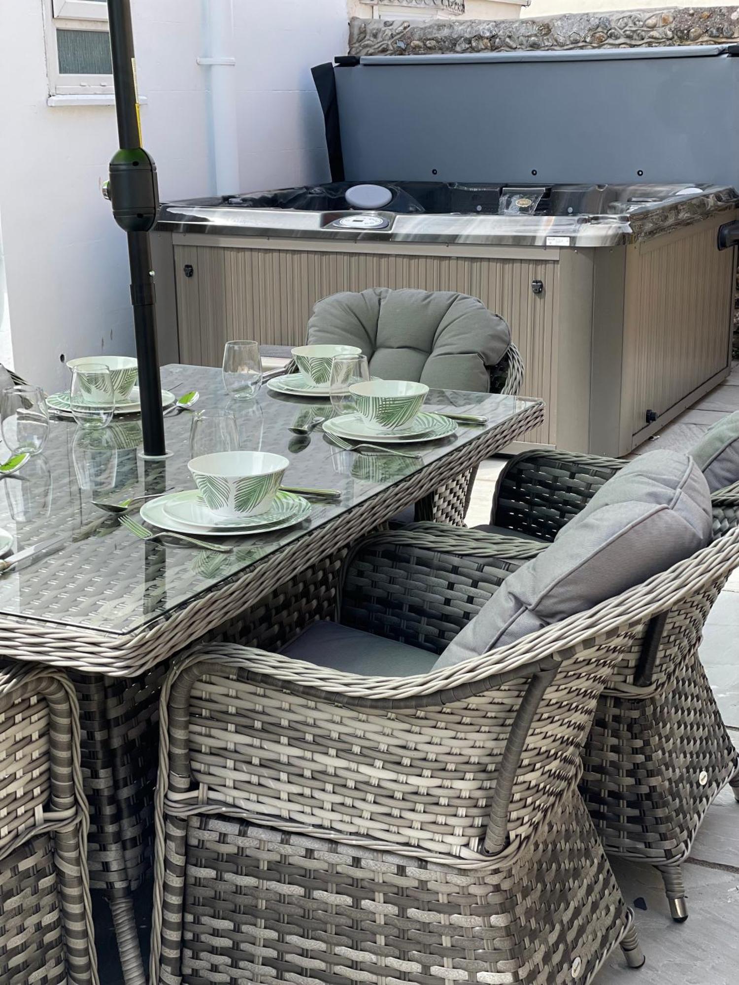 בוגנור רג'יס Luxury Georgian Home, Hot Tub, Sea View, Private Garden, Sleeps 6 מראה חיצוני תמונה